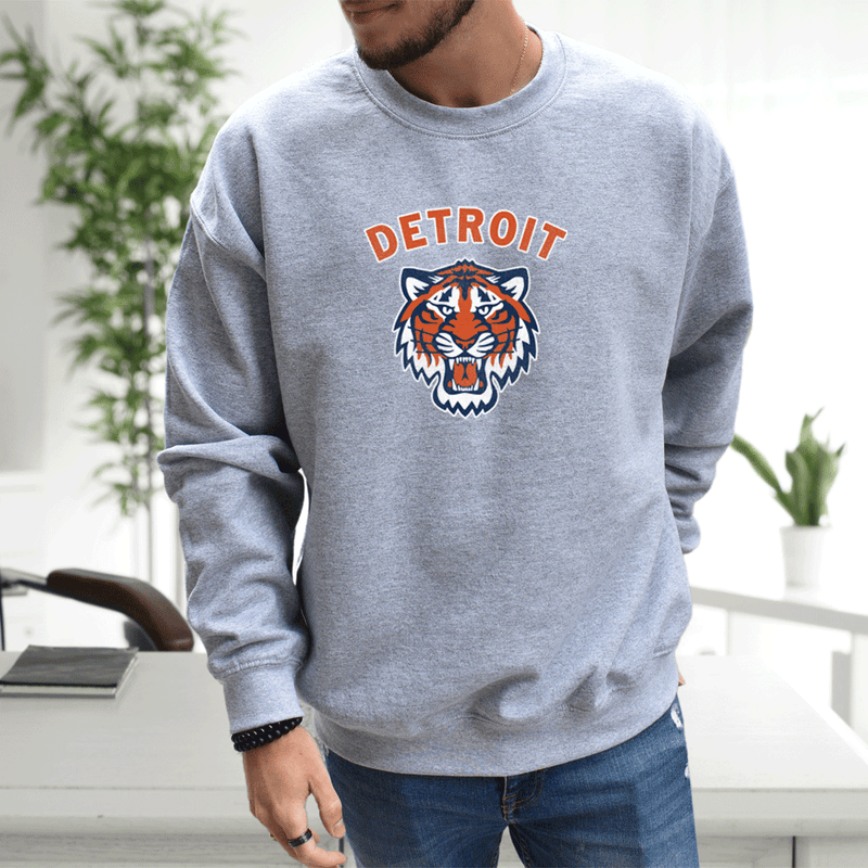 "Hear Me Roar"Men's Classic Crew Sweatshirt