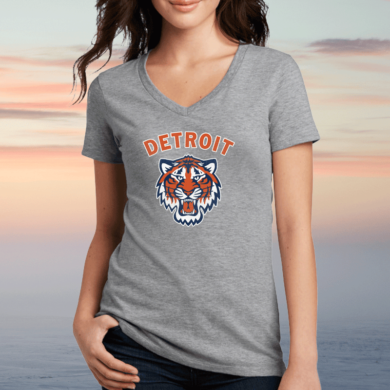 "Hear Me Roar"Women's V-Neck