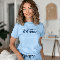 "Tis The Season To Be Freezing"Relaxed Fit Crew Unisex T-Shirt