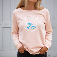 "Winter Kind Of Life"Women's Ultra Soft Wave Wash Crew Sweatshirt