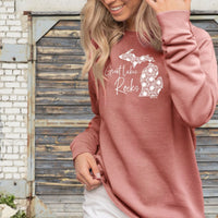 "Great Lakes Rocks"Women's Ultra Soft Wave Wash Crew Sweatshirt