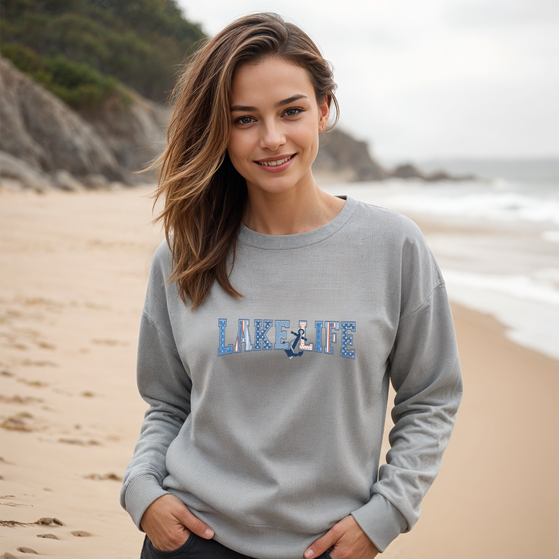 "American Lake Life"Relaxed Fit Bright Classic Crew Unisex Sweatshirt