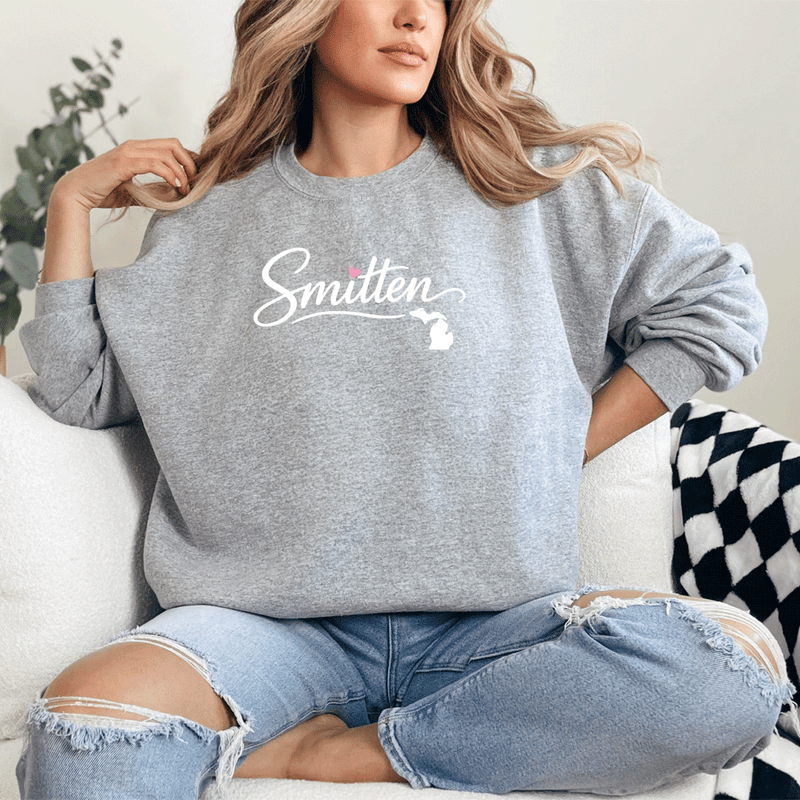 "Love Michigan Smitten"Relaxed Fit Classic Crew Unisex Sweatshirt