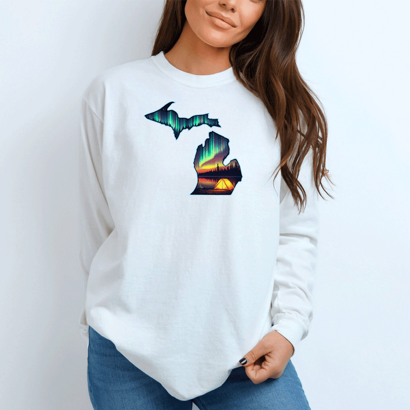 "Northern Lights Camping"Relaxed Fit Long Sleeve Unisex T-Shirt