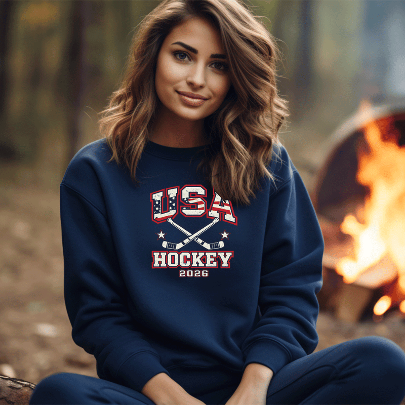 "USA Hockey"Relaxed Fit Classic Crew Unisex Sweatshirt